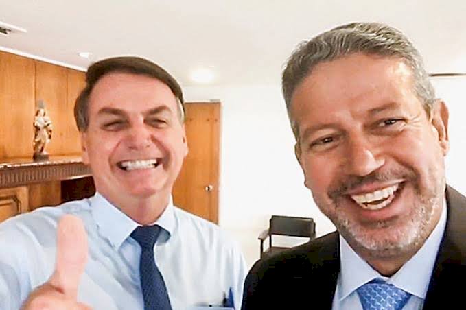 Bolsonarismo é o inimigo da nação brasileira